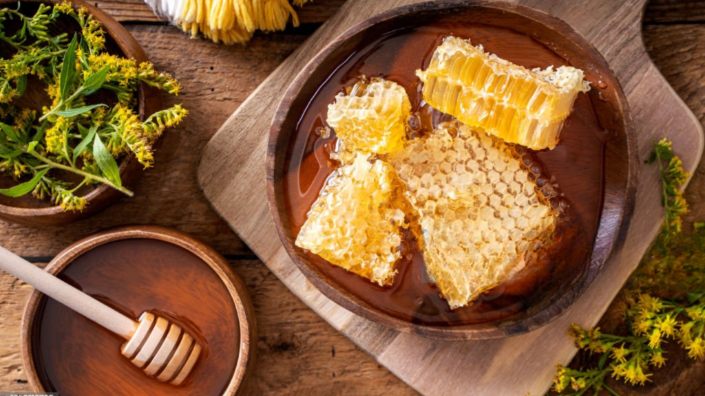 Honeycomb in a wooden tray